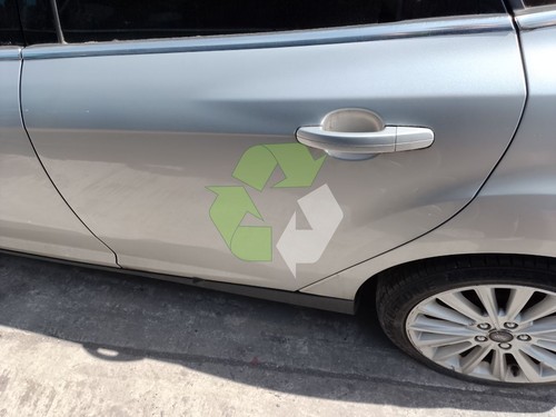 Ford focus titanium mk3 - x,