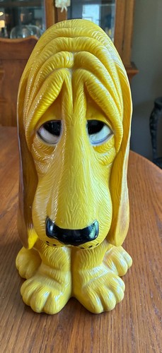 Vtg sad eyes basset hound - sad,