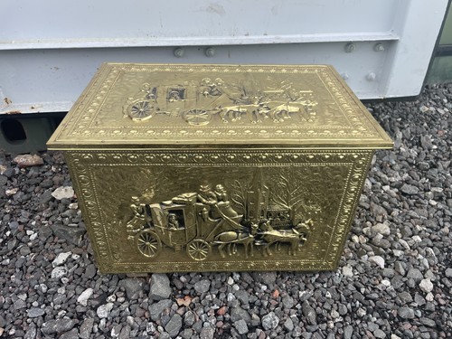 Vintage embossed brass - log, box