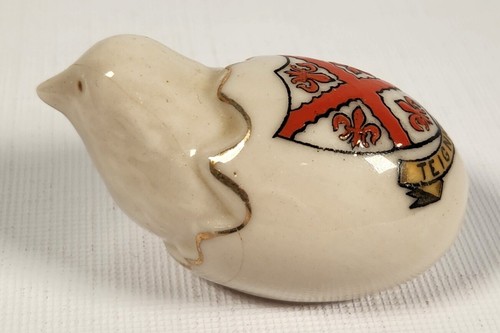 Teignmouth souvenir bird - teignmouth, egg