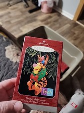 Tigger Winnie The Pooh Hallmark Keepsake Ornament BOUNCY BABY SITTER 1998 