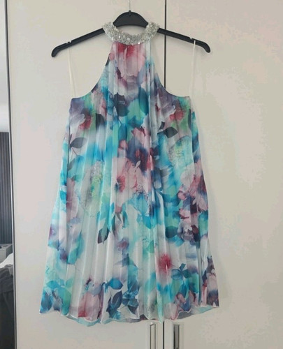 Lipsy london floral chiffon - london,