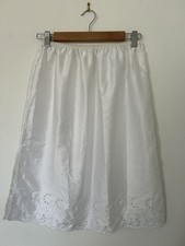 Vintage cut out embroidered