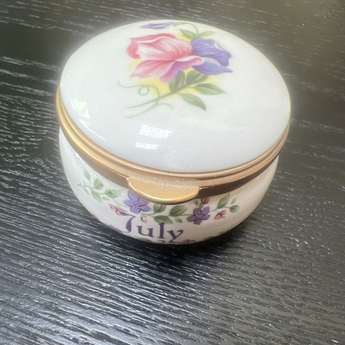 Ayshford bone china flower - bone,