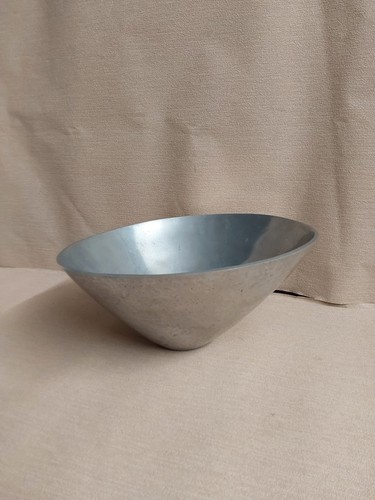 Large hammered aluminium bowl - large,