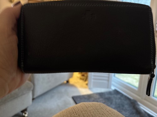 Lovely black leather - , purse