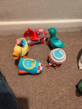 Peppa Pig Theme Park Fun Fair Rides X5 Cake, Rocket, Dinosaur, Duck + 2 fig (E10