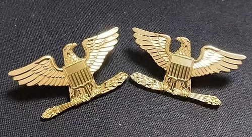 Golden colonel rank - us,
