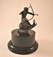 Mystery unrecorded fine bronze 1905? cherub on  snail  car mascot hood ornament