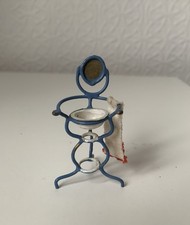 Vintage Dolls House Wash Stand - 1:24 Scale