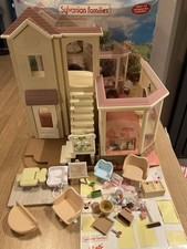 Sylvanian Families Beauty Salon With Accessories Boxed