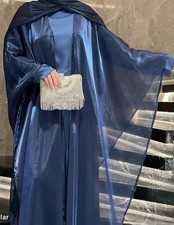 Reversible Open Abaya for Muslim Women Suitable for Eid and Ramadan Wear.