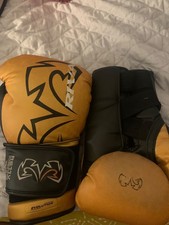 rival boxing gloves 18oz