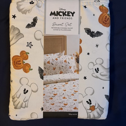 Mickey and friends halloween - and,