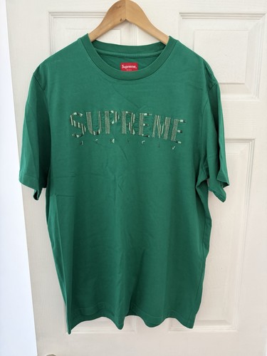 Supreme gradient logo - gradient, size