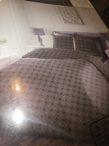 Inspired styled king size - lv,
