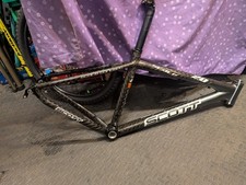 SCOTT SCALE 20 CARBON 17"XC