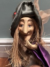 Witches Of Pendle Amelia 24cm Standing