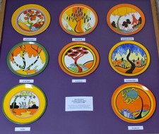 WEDGWOOD CLARICE CLIFF BIZARRE