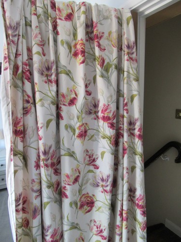 Laura ashley floral - laura,