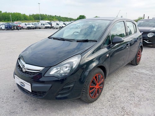 Breaking 2014 vauxhall corsa - breaking,