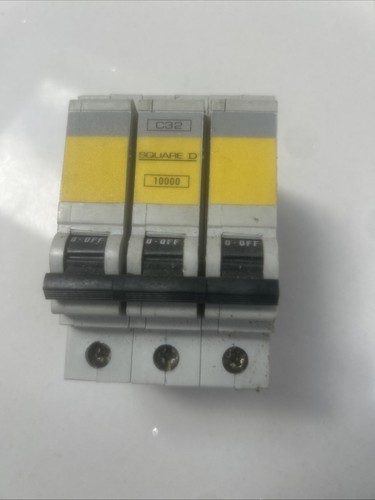 Square qoe c32 phase mcb - d,