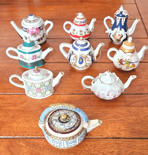 Miniature teapots job lot - 8,