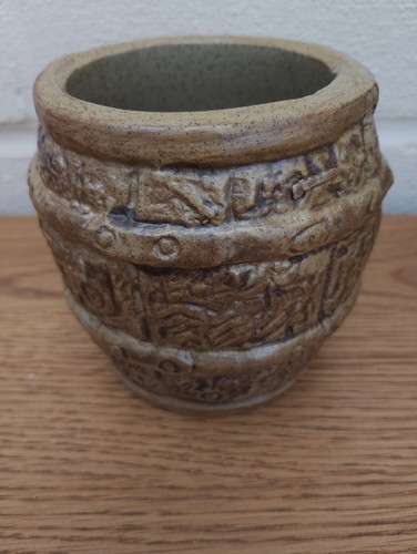 Vintage small barrel shaped - vintage,