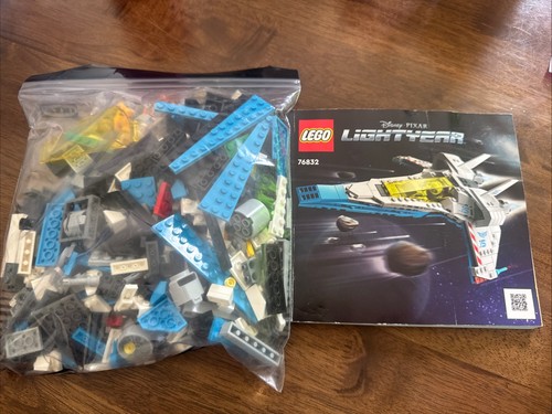 Lego disney pixar lightyear - lego,