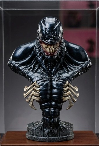 Venom bust - venom,