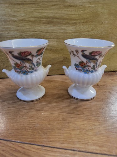Pair vintage wedgwood - of,