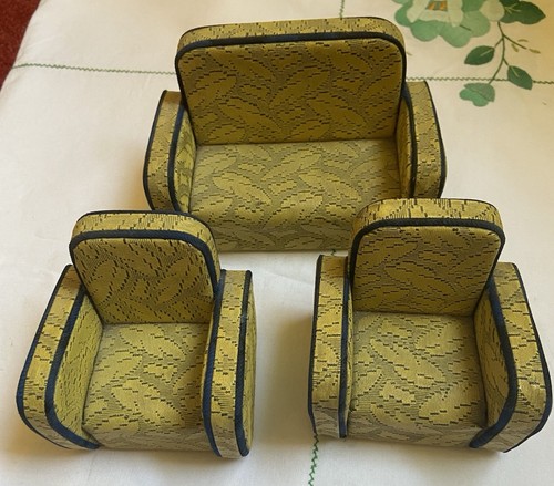 Vintage dolls house piece - dolls,