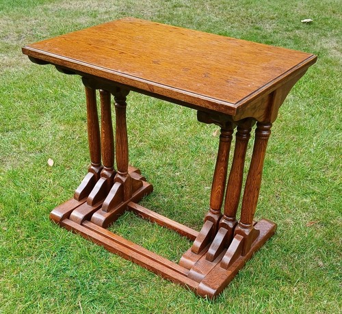 Oak nest three tables - three,