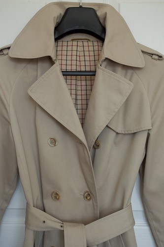 Vintage dannimac ladies - vintage, beige