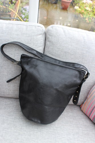 Debenhams black shoulder - black,