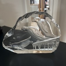 Penguins Crystal Clear Glass Heavy Paperweight  7 1/2 inchesFigure