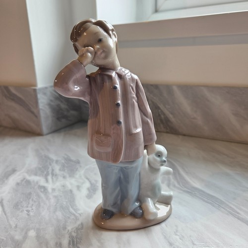 Nao lladro porcelain figurine - nao,