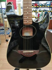 FENDER Stratacoustic