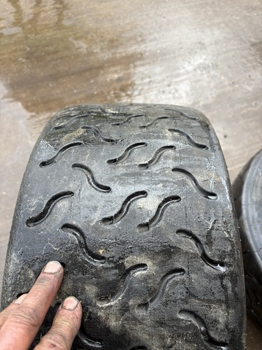 Dunlop 220 585 - , rally