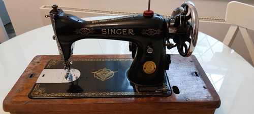 Vintage singer sewing - singer, machine