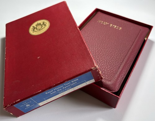 Holy bible king james version - holy,