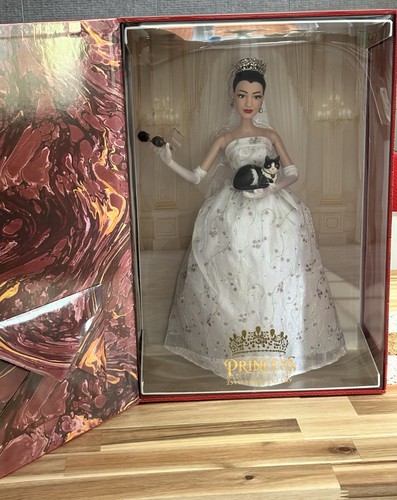 Disney limited edition - disney,