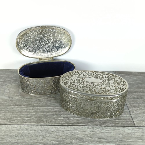 Vintage silver plate - x,