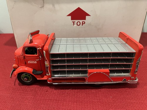 Danbury mint 1938 gmc coca - danbury,