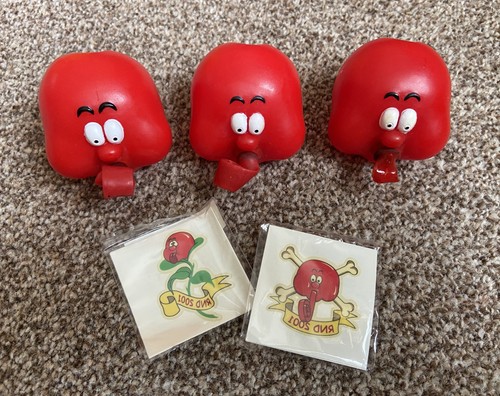 Comic relief red nose day - red,