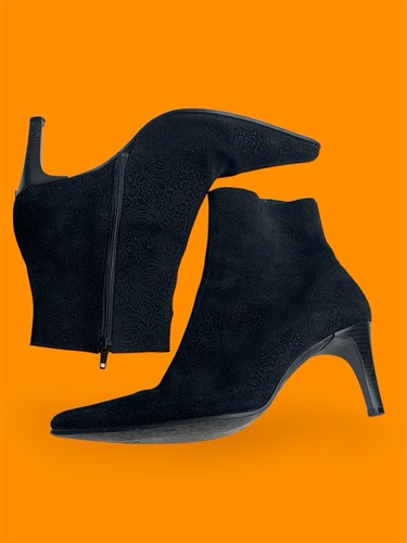 Womens black pig - womens, paisley