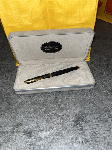 Autograph black fountain pen - black,
