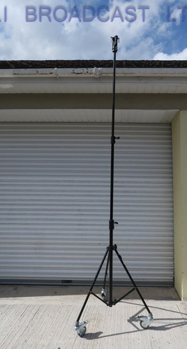 Manfrotto large lighting stand