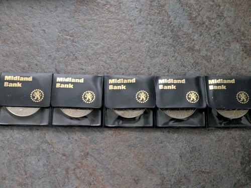 1977 royal mint queen - x,