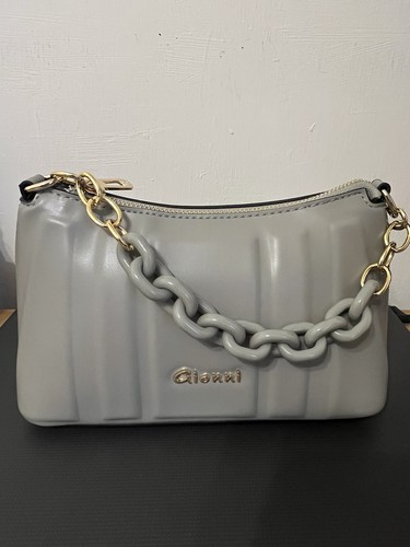 Gionni handbag from maxx - handbag,